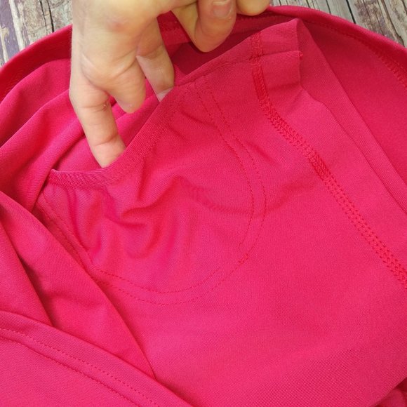 Adorable red tennis skirt size S - Picture 4 of 10